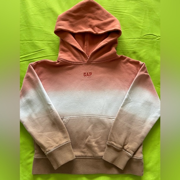 GAP Hooded Sweater and Sweatpants - Picture 3 of 8